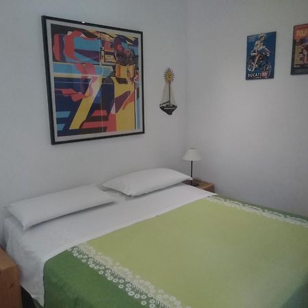 B&B Villa Dei Pini Domegliara ภายนอก รูปภาพ