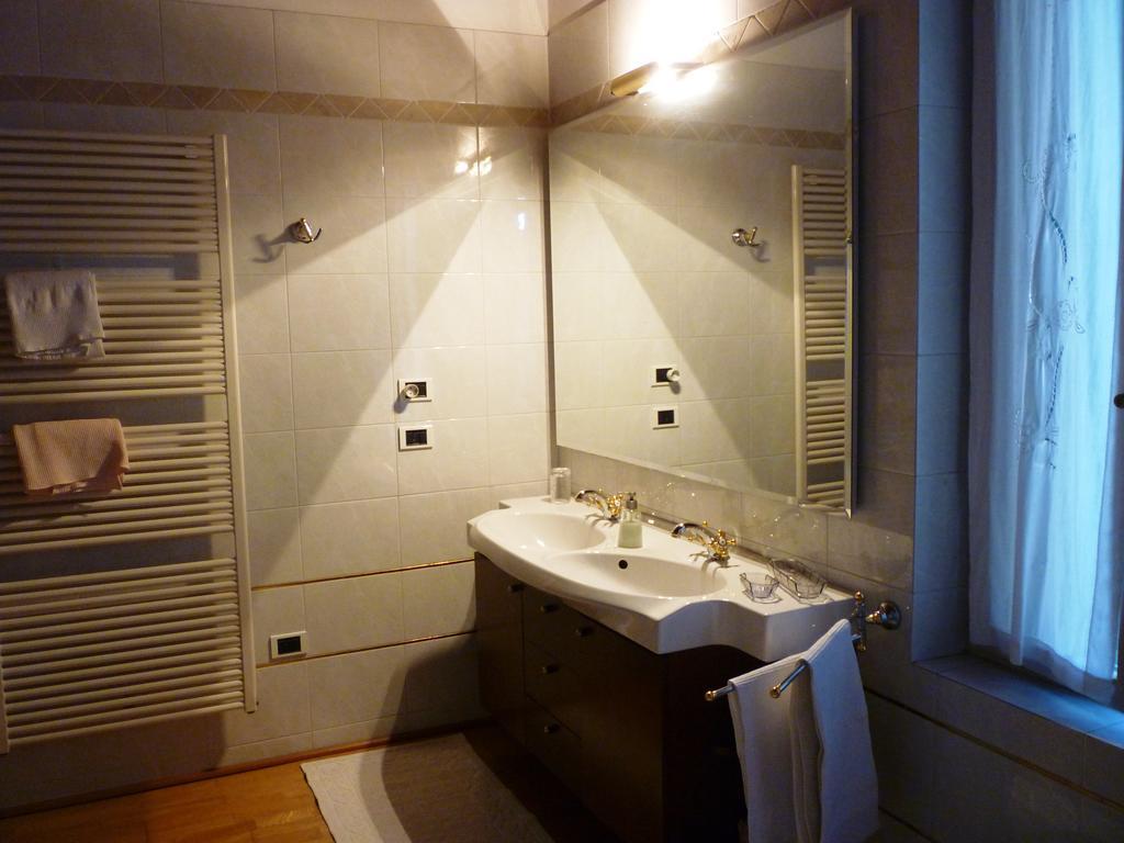 B&B Villa Dei Pini Domegliara ภายนอก รูปภาพ