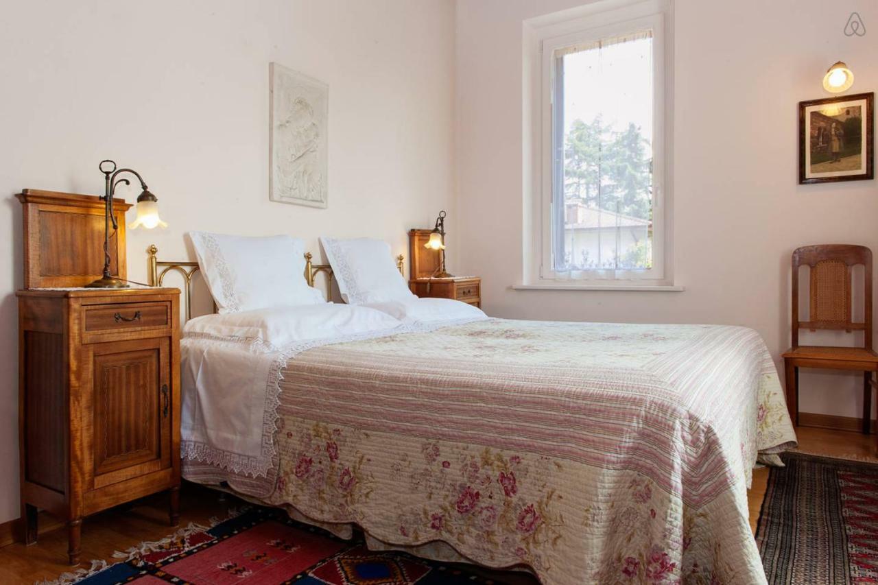 B&B Villa Dei Pini Domegliara ภายนอก รูปภาพ